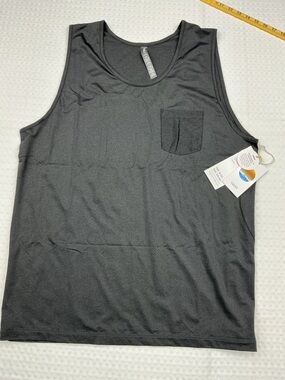 Vuori Men's Charcoal Pocket Tank